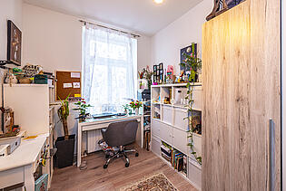 Büro EG